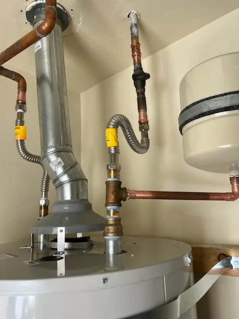 Water heater installation and plumbing repair in Lake Worth Beach